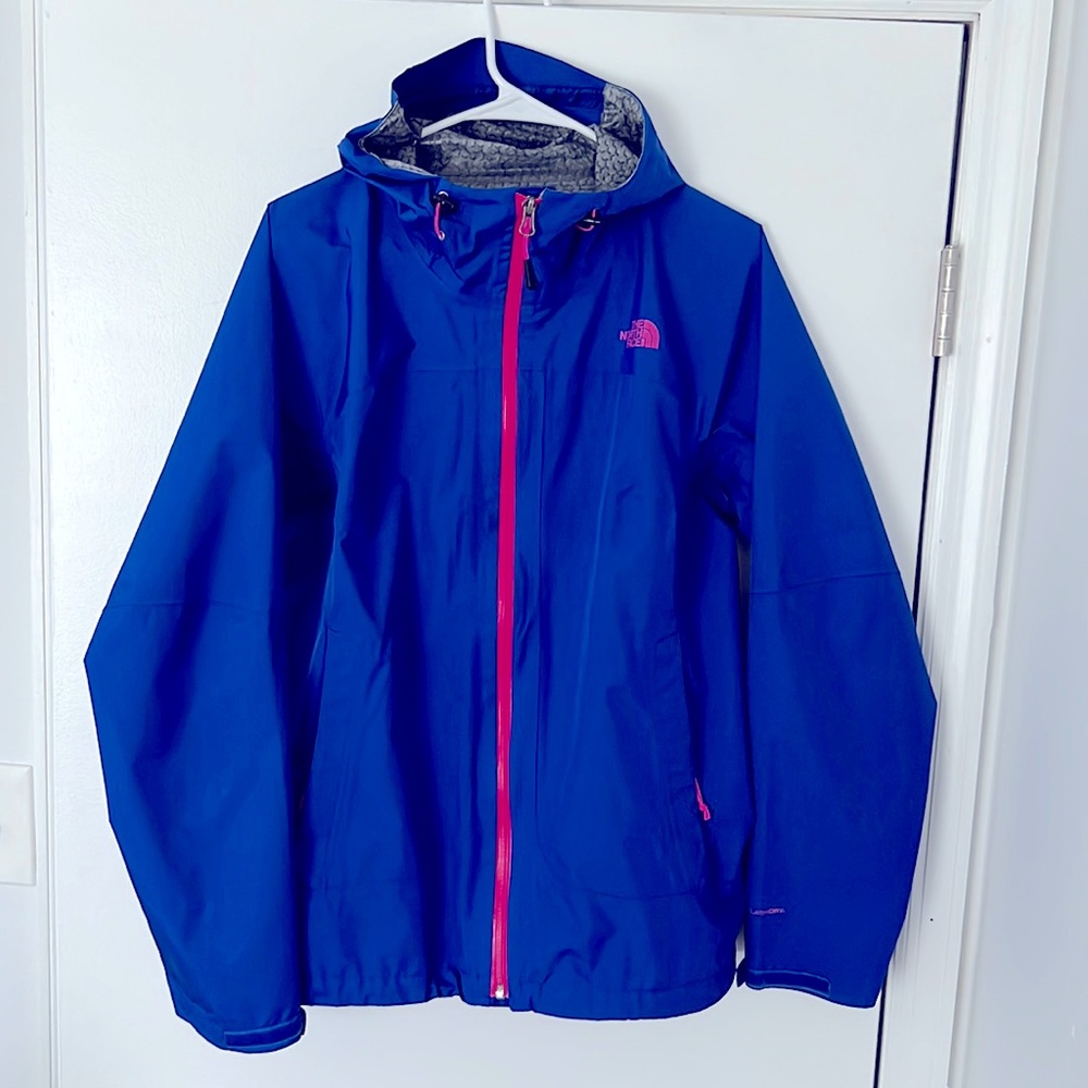 Northface Women’s Rain Jacket - Size Large